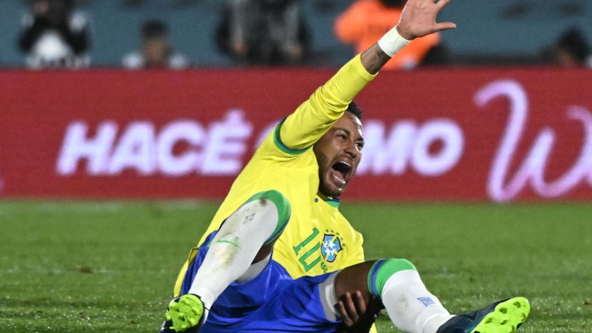 MONTEVIDEO, URUGUAY – OCTOBER 17: Neymar Jr. of Brazil reacts after being injured during the FIFA World Cup 2026 Qualifier match between Uruguay and Brazil at Centenario Stadium on October 17, 2023 in Montevideo, Uruguay. (Photo by Guillermo Legaria/Getty Images)