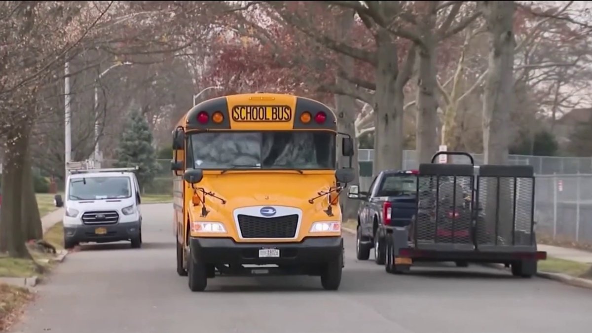 Nueva York: Conductor de autobús escolar habría violado a estudiante –  Telemundo New York (47)