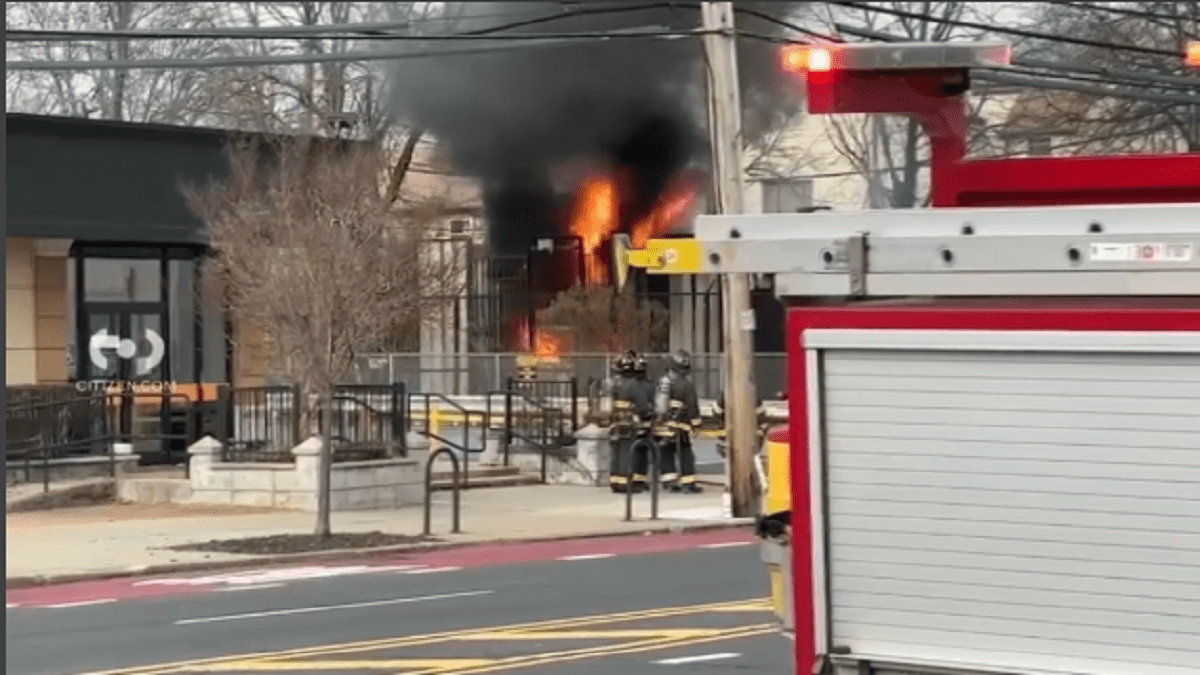 Massive Transformer Fire Leaves Nearly 4,000 Con Ed Customers Without Power on Staten Island