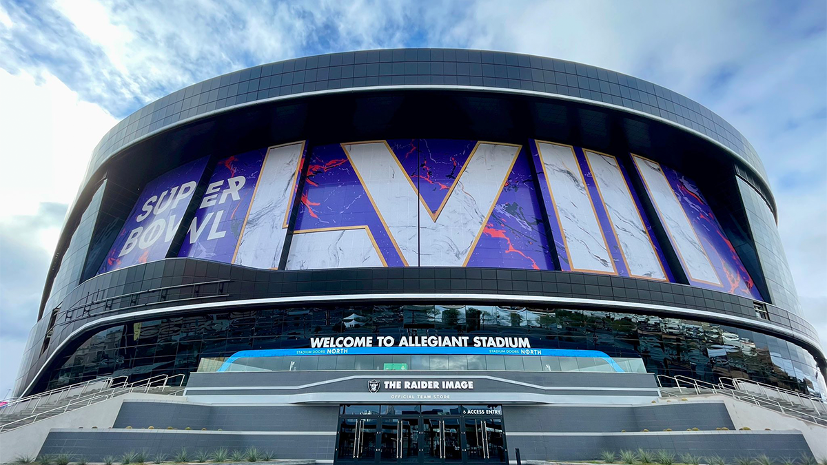 Las Vegas el Allegiant Stadium se prepara para el Super Bowl