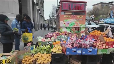 Operativo contra vendedores ambulantes ilegales en El Bronx