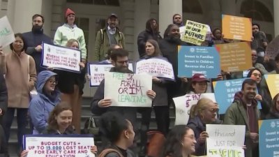 Padres se oponen a los recortes para 3-K y Pre-K en NYC