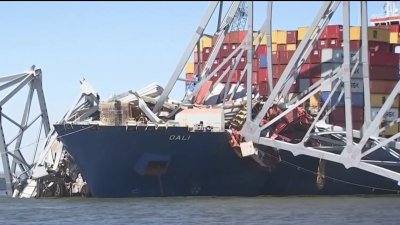 Autoridades se preparan para abrir profundo canal en Baltimore el jueves