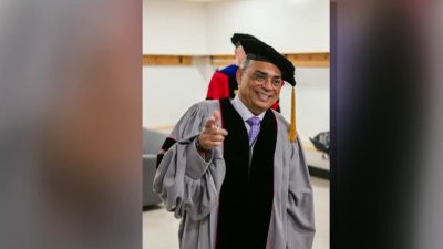 Gilberto Santa Rosa recibe doctorado honoris causa de Berklee