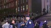Arrestan cientos de manifestantes después de que el NYPD despejara el campus de Columbia