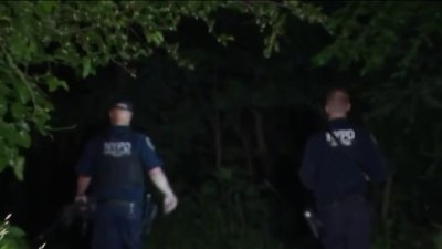 Buscan sospechoso de ataque a punta de cuchillo a adolescentes en Queens