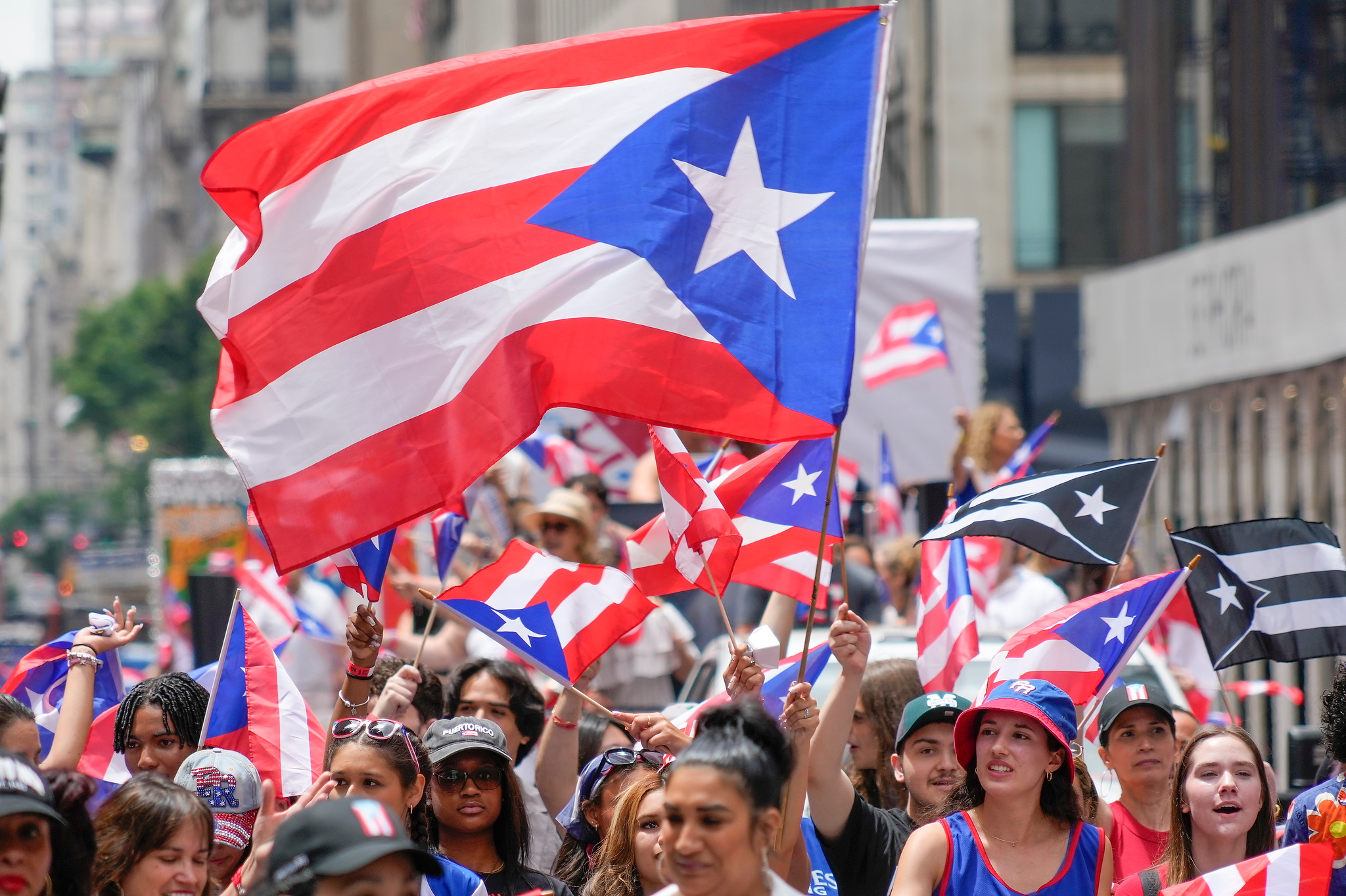 New York (United States), 09/06/2024.- Participants march during the 67th National Puerto Rican Day Parade in New York, New York, USA, 09 June 2024. The annual event is one of the USA’s largest celebrations of Puerto Rican culture, arts, and achievement. (Nueva York) EFE/EPA/PORTER BINKS