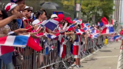 Dominicanos se apoderan de Nueva York en su gran Desfile Nacional