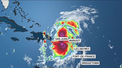 La tormenta tropical Ernesto golpea a Puerto Rico