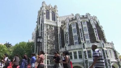 Vacantes de todo tipo en feria de empleo en Harlem