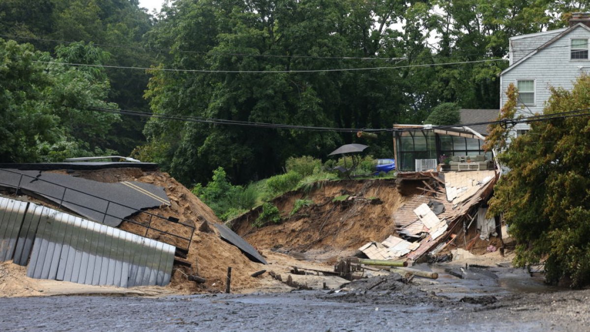 NY helps flood victims in Suffolk County – NBC New York (47)