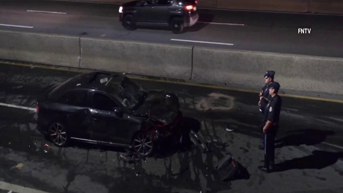 Suspect causes car crash, kills two men in NYC – Telemundo New York (47)