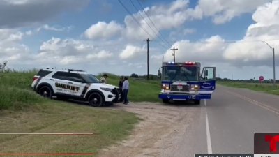 Bomberos recuperan cuerpo de hombre muerto en canal a las afueras de Weslaco