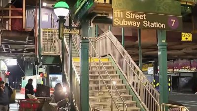 Jove muere y otra resulta herida por posible surfeo en el metro en Queens