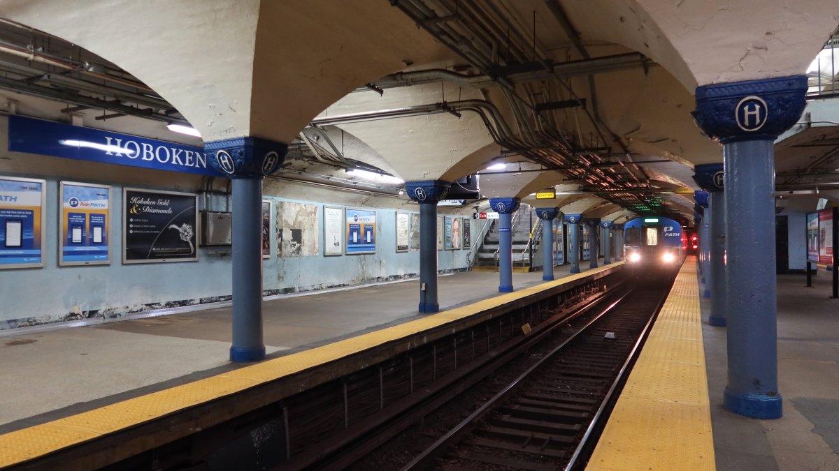 PATH Station Named in Hoboken – NBC New York (47)