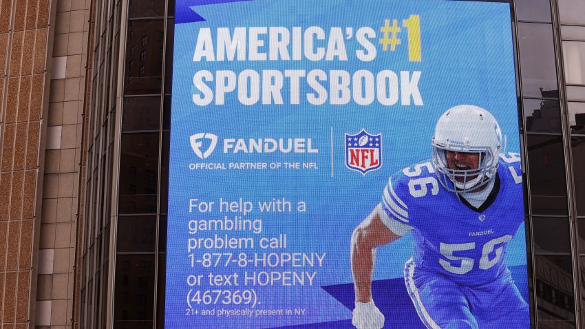 NEW YORK, NEW YORK –  SEPTEMBER 18: A FanDuel gambling advertisement on the exterior of a building on September 18, 2024 in New York City. (Photo by Aaron M. Sprecher/Getty Images)