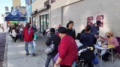 Vendedores ambulantes temen recibir más multas