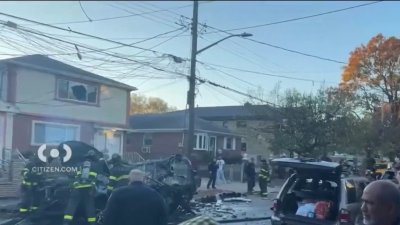 Investigan la explosión de una camioneta en Queens