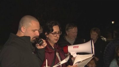 Realizan vigilia en honor a víctimas de recientes agresiones sexuales en Herndon