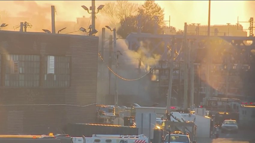 Fuego El Bronx Amtrak