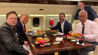 Los Trump vuelven a promocionar McDonald's junto a Kennedy, apóstol de la comida sana