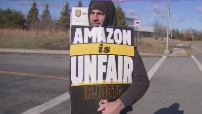 Protesta masiva de trabajadores sindicalizados de Amazon