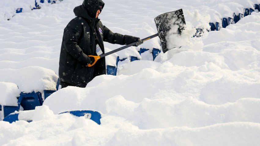 ORCHARD PARK, NEW YORK – DECEMBER 01: Crews work to clear snow from the field before a game between the Buffalo Bills and the San Francisco 49ers at Highmark Stadium on December 01, 2024 in Orchard Park, New York. (Photo by Timothy T Ludwig/Getty Images)