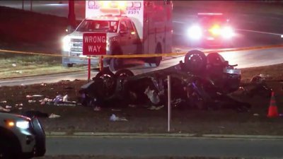 Dos muertos en accidente vehicular en Long Island