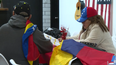 Venezolanos en San Antonio apoyan a sus compatriotas en medio de conflicto político