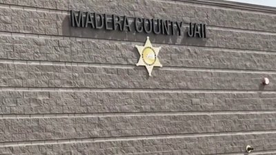Reportan que autoridades del condado Madera han entregado más presos a oficiales de ICE