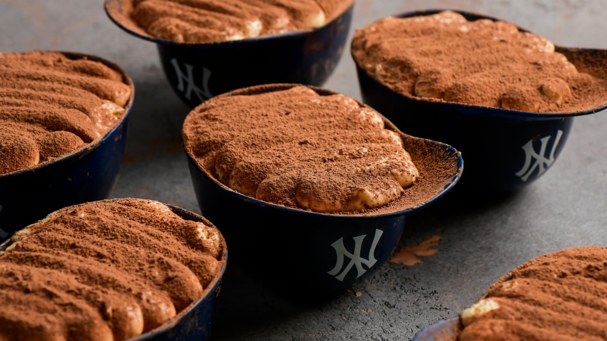Yankees Launch Unique Tiramisu in a Helmet for Sale – Telemundo New York Exclusive