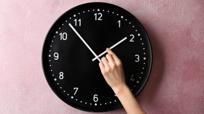 Es una hora pero el cuerpo lo siente: ¿cómo adaptarse al cambio de hora?