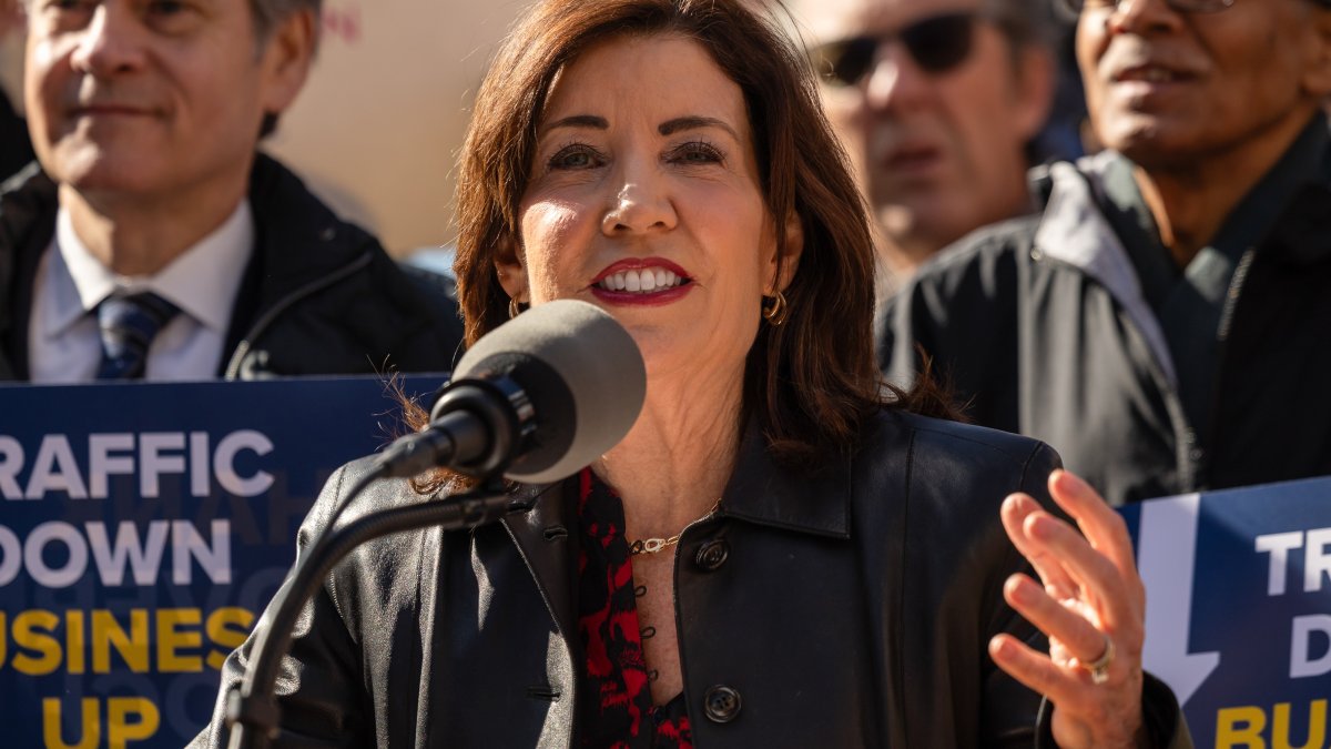 Hochul anuncia acuerdo sobre presupuesto de Nueva York para 2026 ...