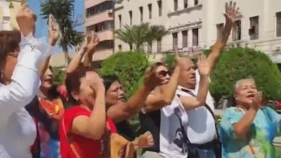 Peruanos celebran el nombramiento de León XIV como el nuevo Papa