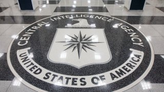 El hall de ingreso a la CIA en Langley, Virginia.
