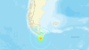 Sismo de 7,4 sacude costas del sur de Chile y Argentina. Evacuan sur de Chile por riesgo de tsunami