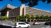 Director del FBI dice que trasladará la sede de DC y reubicará a 1,500 empleados