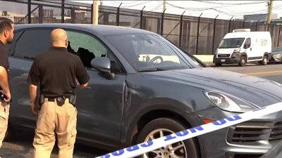 Oficiales disparan contra sospechosos de robo de autos en Queens