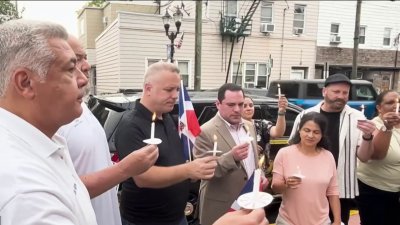 Vigilia en NJ en honor a las víctimas de la discoteca Jet-Set