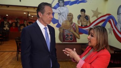 Andrew Cuomo aborda temas clave para los inmigrantes