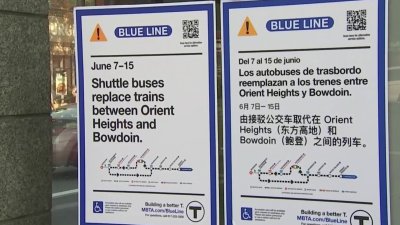 Usuarios de la línea azul se quejan de suspensión del servicio