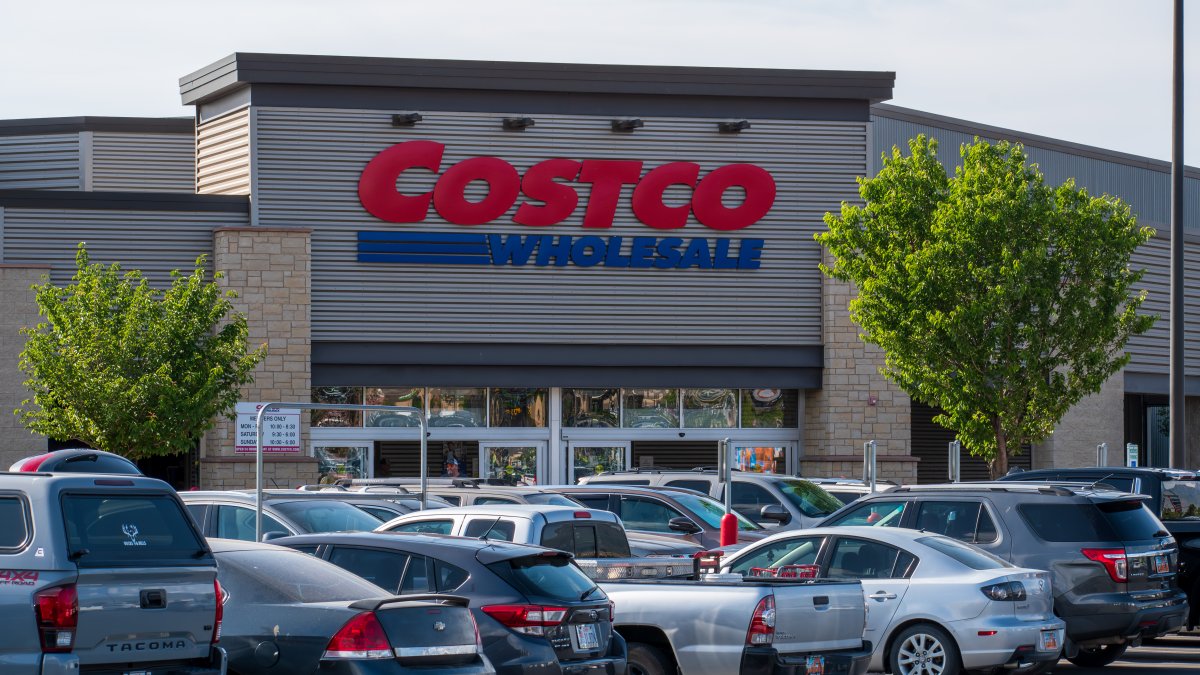 Retiran sartenes vendidas en Costco, Amazon y Walmart tras reportes de que se rompen con el calor