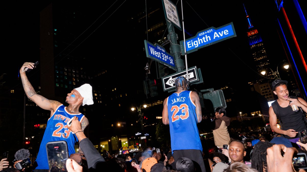NYC está enloquecida por los Knicks, que disputan sus primeras Finales de la NBA en 27 años