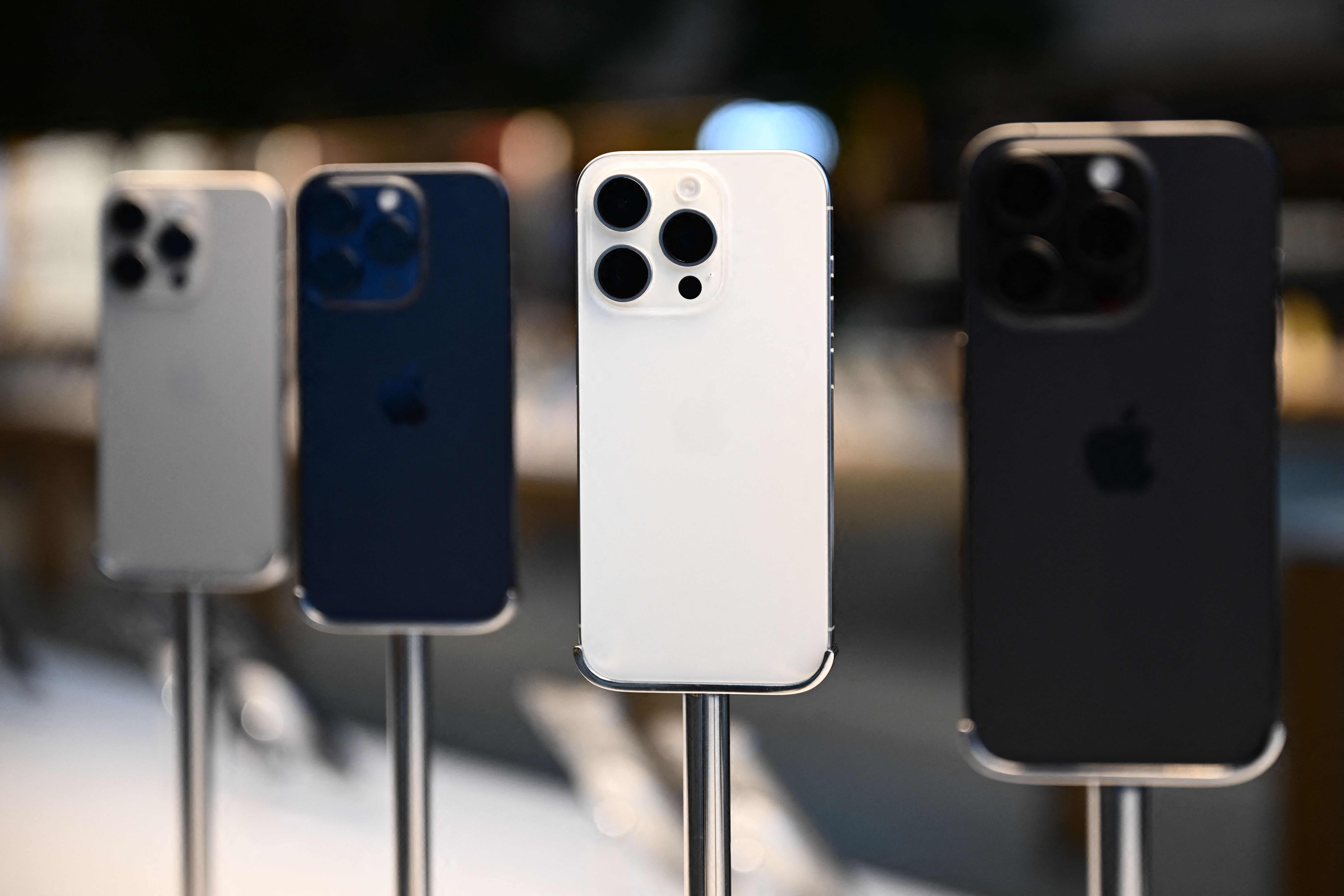 Apple iPhone 15 Pro series devices are displayed for sale at The Grove Apple store on launch day in Los Angeles, California on Sept. 22, 2023.