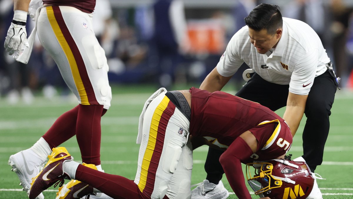 Jayden Daniels se disloca el codo en partido entre los Commanders y Dallas Cowboys