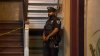 Acusan de asesinato a hombre por la muerte de su esposa en Brooklyn, según la Policía