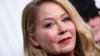 La actriz Christina Applegate dice que recibió diagnóstico erróneo de esclerosis múltiple