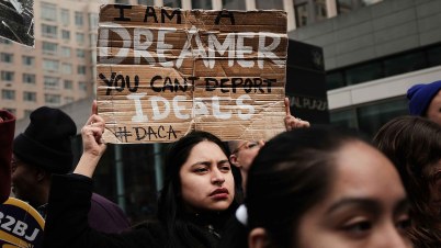 Aliados de Trump rechazan propuesta para dreamers