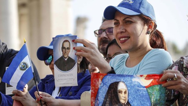 Júbilo por canonización de Oscar Romero