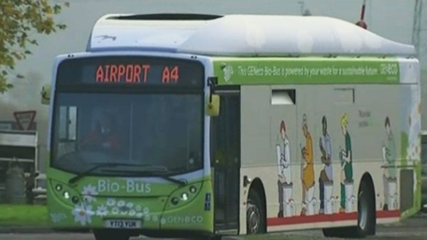 Video: Este autobús funciona con excrementos
